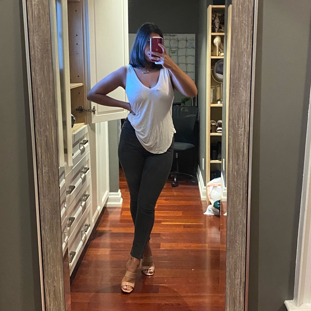 Aritzia - white, v-neck tank top